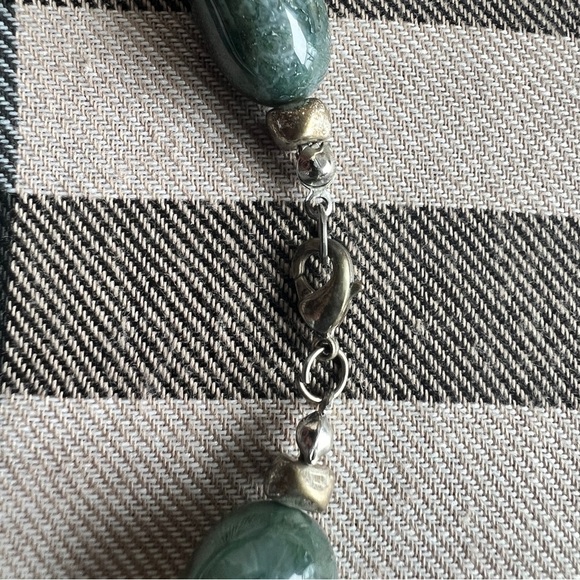 Soapstone Green Smooth Oval Beaded Eclectic Maximalism Chunky Necklace - Picture 7 of 10